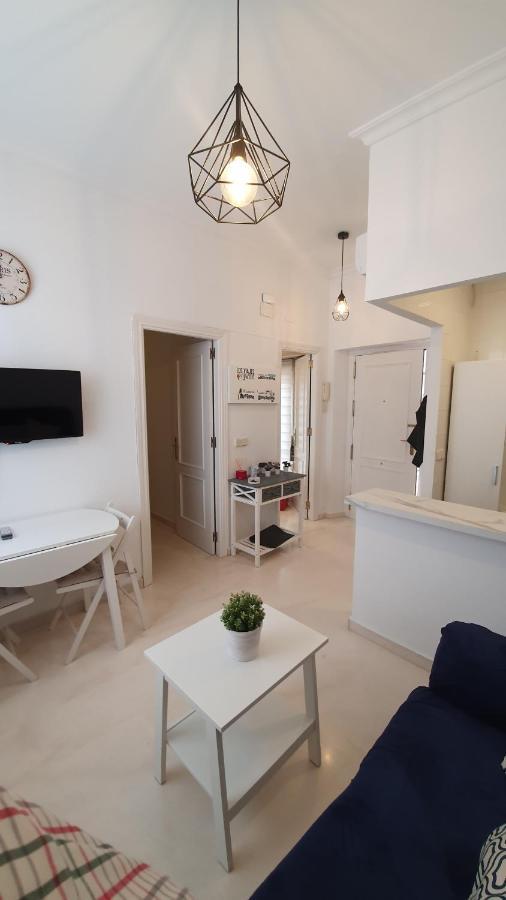 Encantador Apartamento En El Corazon De Sevilla Bagian luar foto